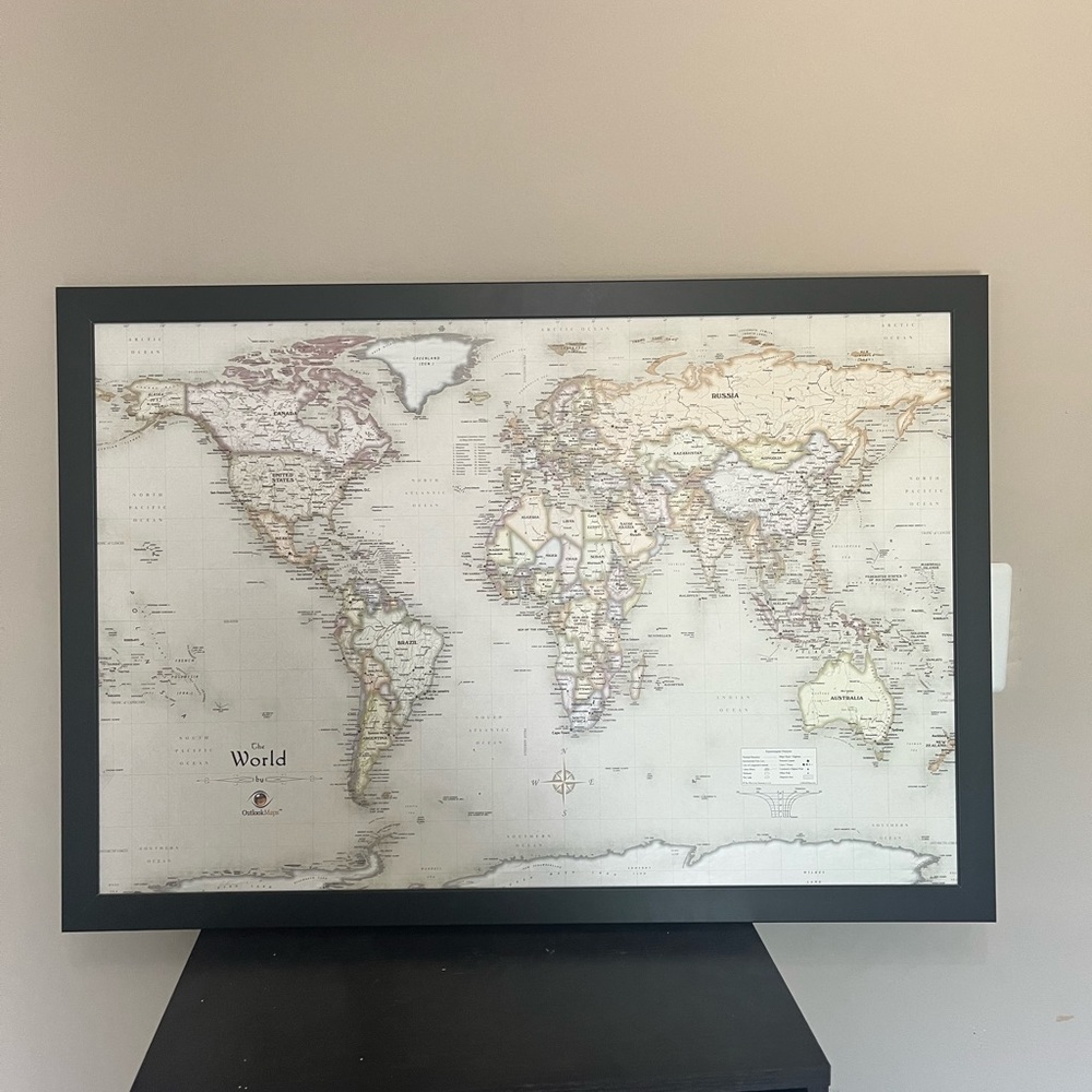 Like New Home Magnetics Brand “mark where you’ve been” Travel Poster.